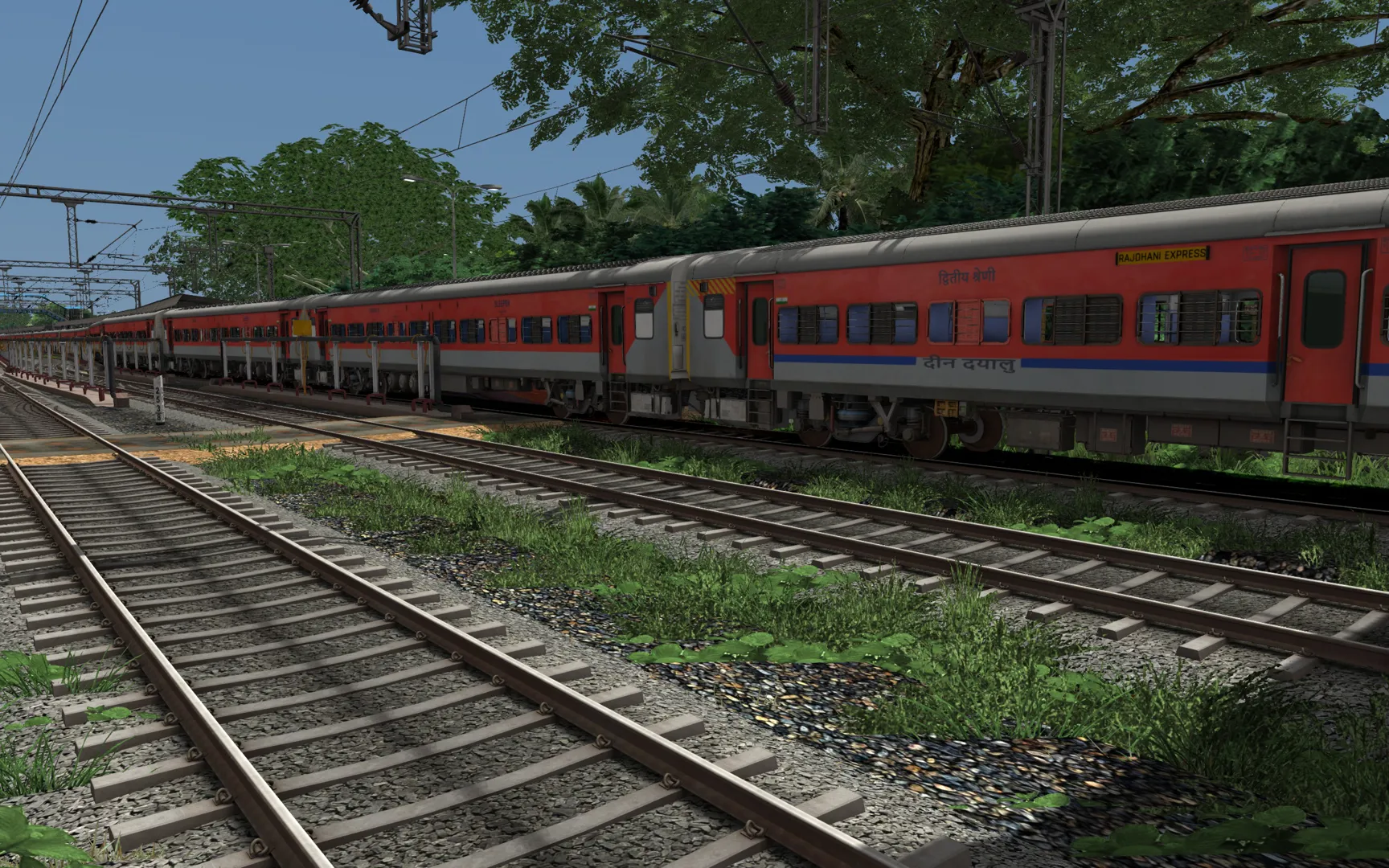 (PART 2A) 10216/ERNAKULAM JN-MADGON SF EXPRESS (RAILFAN)